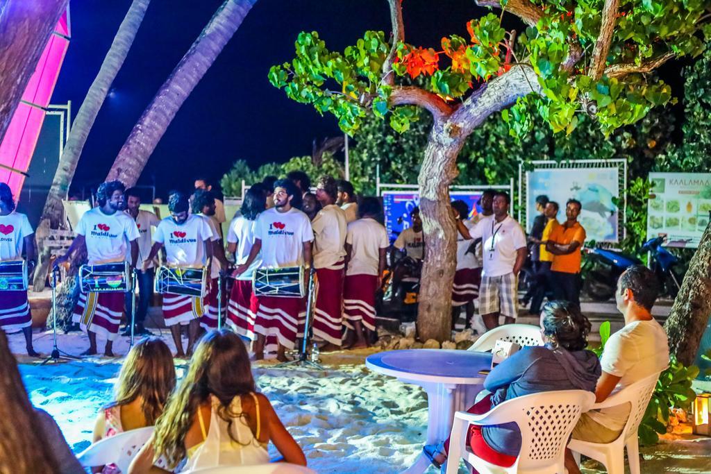 Salt Beach Hotel Maafushi Eksteriør billede