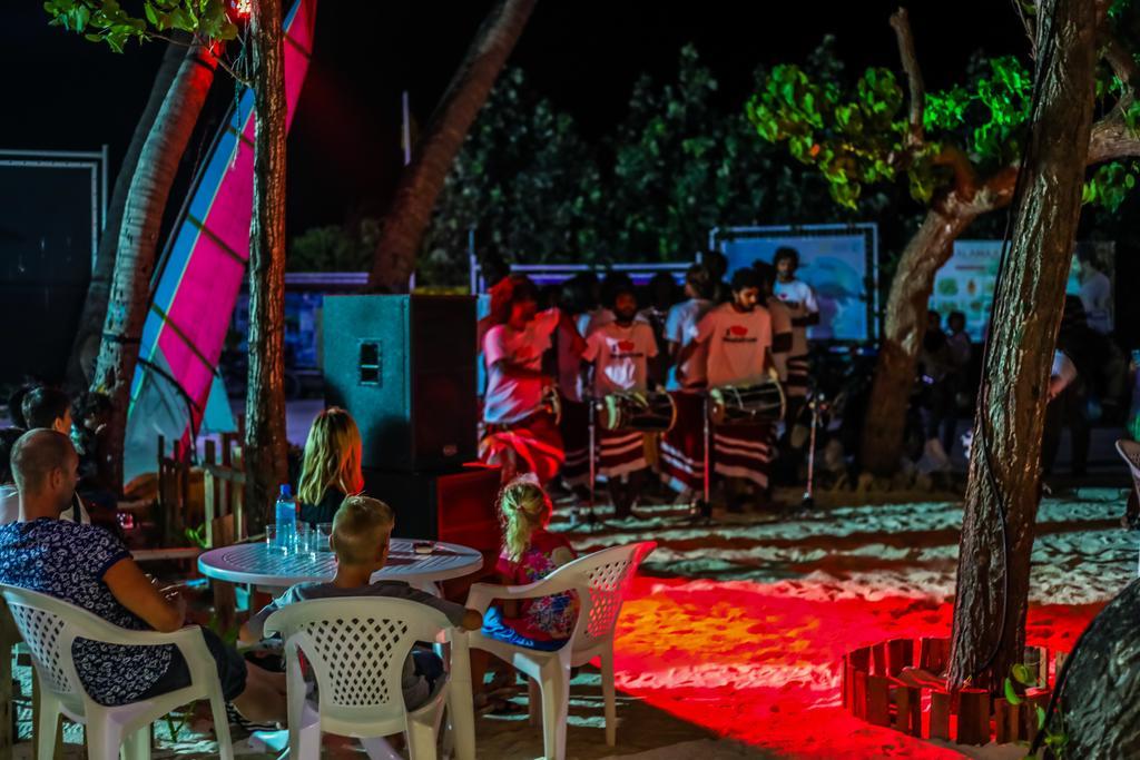 Salt Beach Hotel Maafushi Eksteriør billede